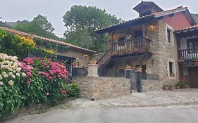 Casa De Vacaciones Caborzal Casa Rural Completa